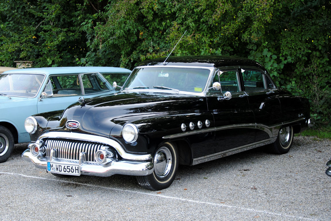 1951-Buick-Roadmaster