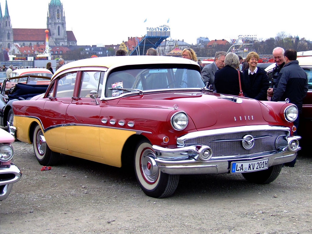 1956-Buick-Roadmaster