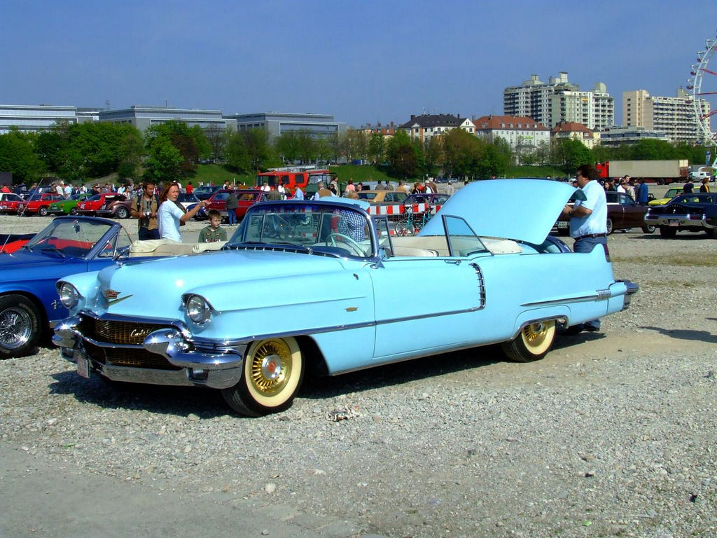 1956-Cadillac-Cvt
