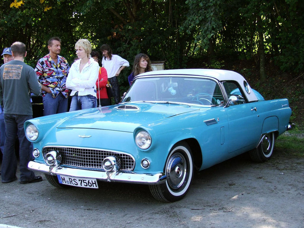 1956-Ford-Thunderbird