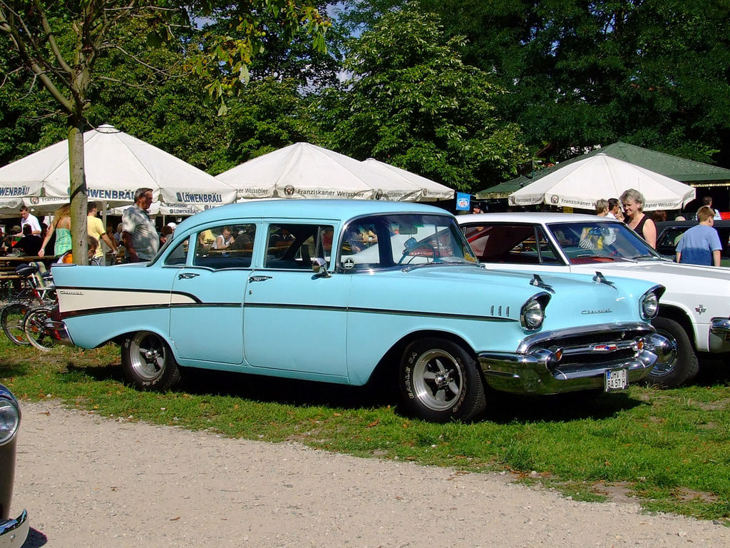 1957-Chevrolet-210-4d-Sedan